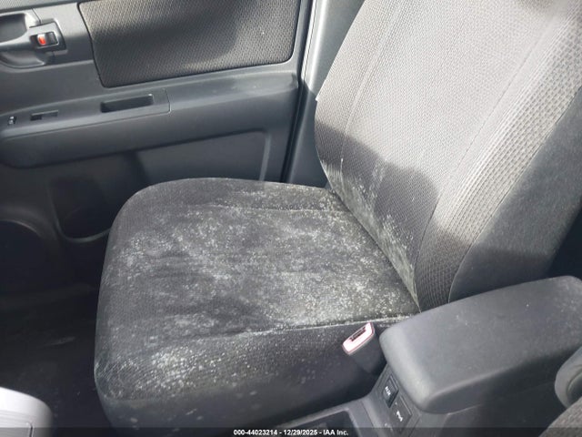 2008 SCION XB JTLKE50E981039974 Photo 5