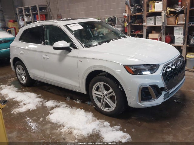 2024 AUDI Q5 WA1E2AFY8R2145205 Photo 0
