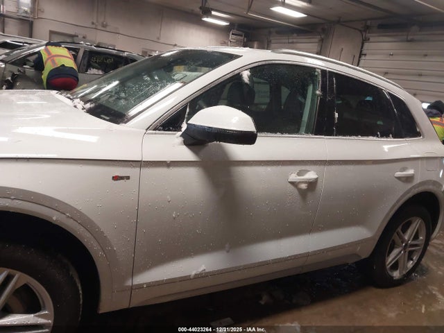 44023264 :رقم المزاد ، WA1E2AFY8R2145205 vin ، 2024 Audi Q5 Premium Plus 55 Tfsi E S Line Quattro S Tronic مزاد بيع