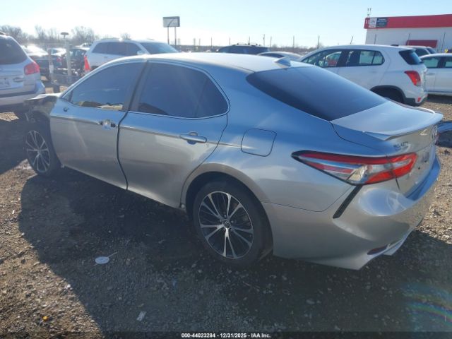 2019 TOYOTA CAMRY 4T1B11HK3KU781413 Photo 2