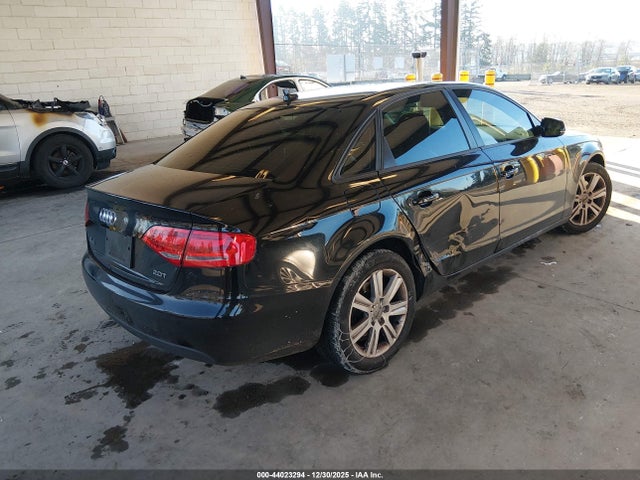 2010 AUDI A4 WAUAFAFL9AN046602 Photo 3