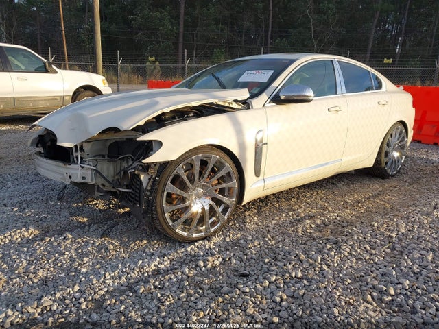 2010 JAGUAR XF SAJWA0GBXALR59244 Photo 1