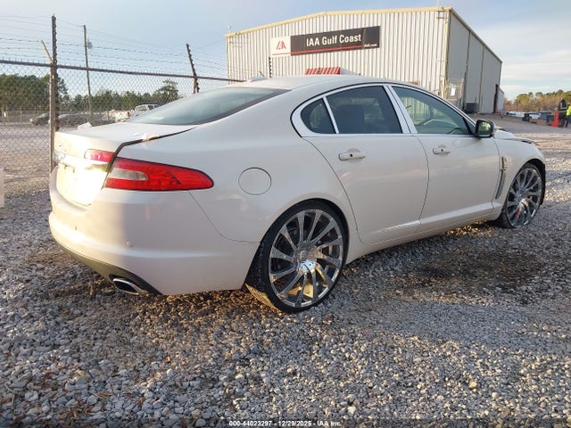 2010 JAGUAR XF SAJWA0GBXALR59244 Photo 3