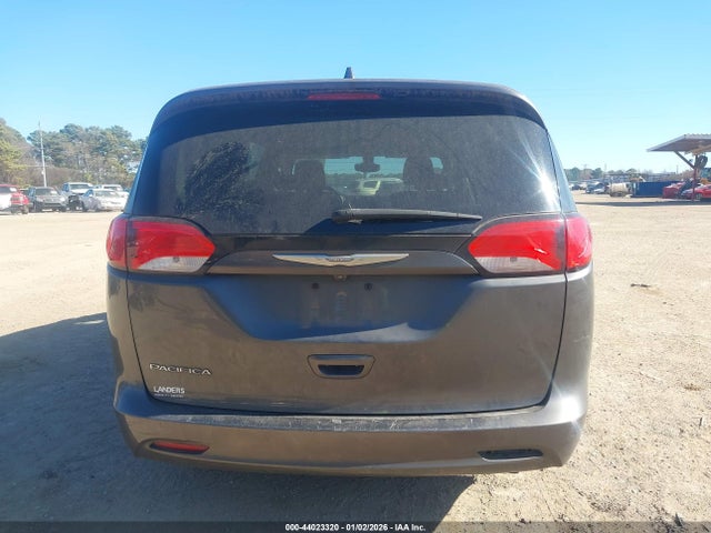 Продажа на аукционе авто 2017 Chrysler Pacifica Touring, vin: 2C4RC1DG4HR516309, номер лота: 44023320