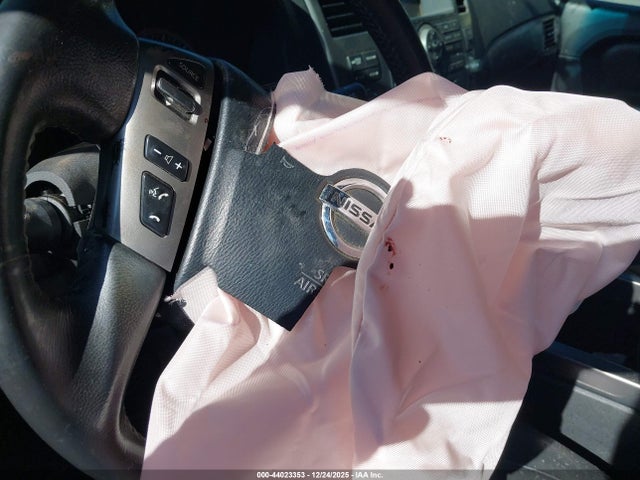 44023353 :رقم المزاد ، 5N1AA0ND1FN614768 vin ، 2015 Nissan Armada Sv مزاد بيع
