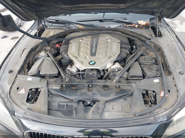 2011 BMW 750I WBAKC6C59BC395000 Photo 9