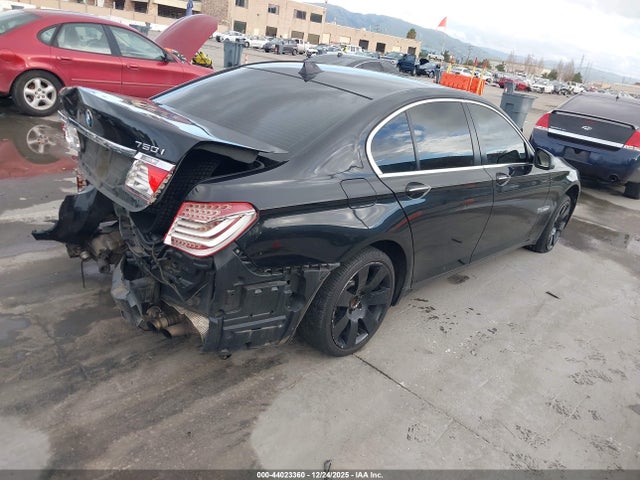 2011 BMW 750I WBAKC6C59BC395000 Photo 3
