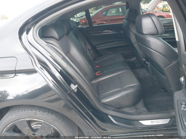 2011 BMW 750I WBAKC6C59BC395000 Photo 7