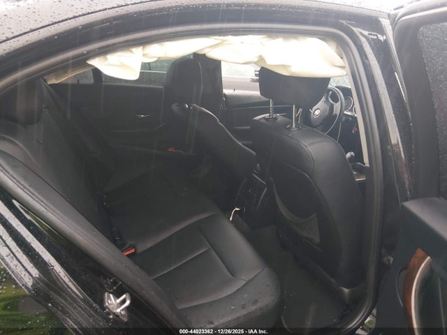 2013 Bmw 328i მანქანა იყიდება აუქციონზე, vin: WBA3C1C58DF443689, აუქციონის ნომერი: 44023362