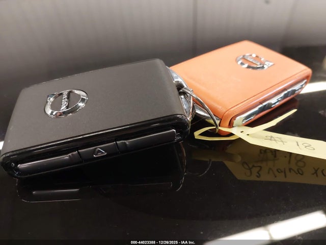 2023 VOLVO XC40 YV4L12UN5P2093993 Photo 10