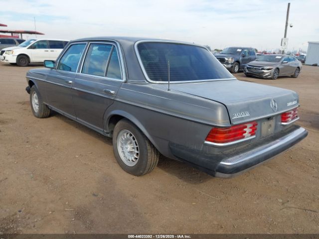 1984 MERCEDES-BENZ 300 WDBAB33A6EA124018 Photo 2