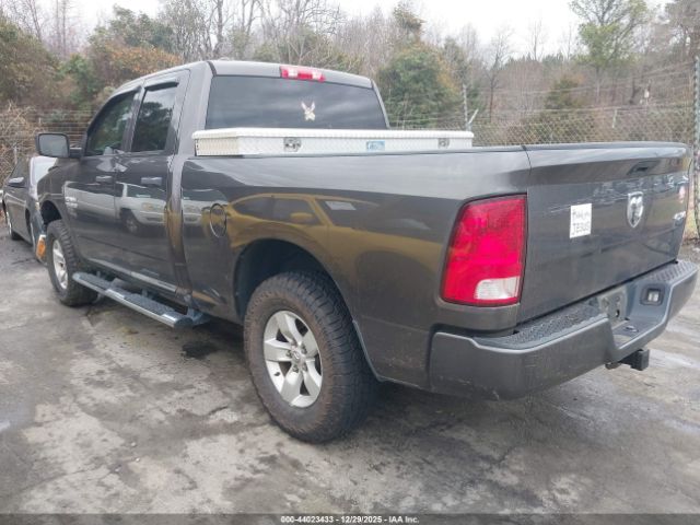 2019 RAM 1500 CLASSIC 1C6RR7FG6KS534807 Photo 2