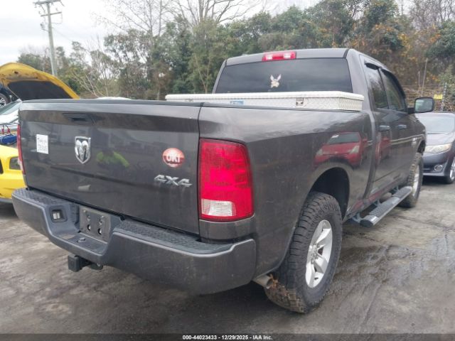 2019 RAM 1500 CLASSIC 1C6RR7FG6KS534807 Photo 3