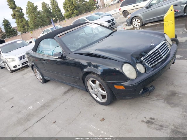 2002 MERCEDES-BENZ CLK 430 WDBLK70G32T117438