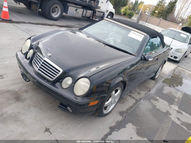 2002 MERCEDES-BENZ CLK 430 WDBLK70G32T117438 Photo 1