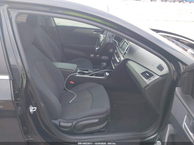 Продаж на аукціоні авто 2018 Hyundai Sonata Se, vin: 5NPE24AF7JH620360, номер лоту: 44023517