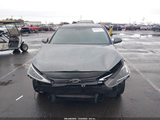 KMHD84LF9KU745547 Hyundai ELANTRA SEL