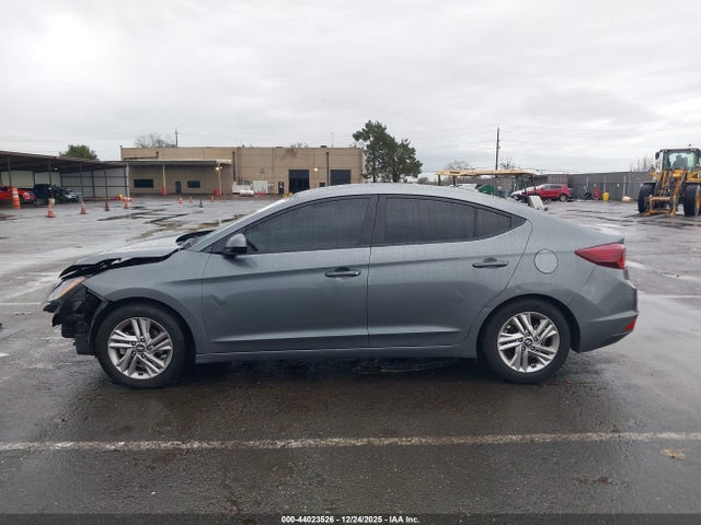 KMHD84LF9KU745547 Hyundai ELANTRA SEL