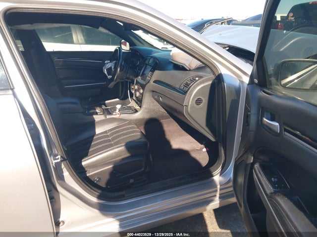 Chrysler 300 300s Awd 2018 2C3CCAGG9JH267300 Image 5
