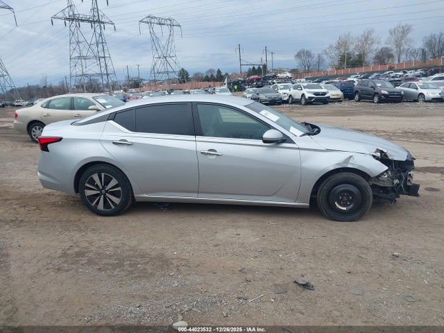 1N4BL4DV6MN373958 Nissan Altima Sv Fwd