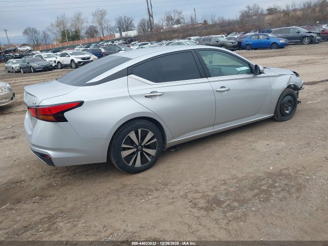 1N4BL4DV6MN373958 Nissan Altima Sv Fwd