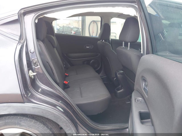 3CZRU5H37GM752657 Honda HR-V LX
