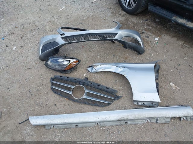 44023541 :رقم المزاد ، 55SWF4JB2HU221241 vin ، 2017 Mercedes-benz C 300 مزاد بيع