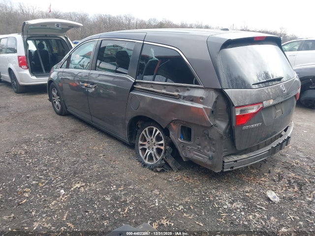 2011 HONDA ODYSSEY 5FNRL5H69BB082528 Photo 2