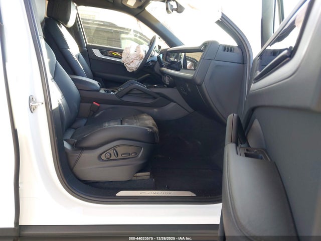 2025 PORSCHE CAYENNE WP1AA2AY3SDA01235 Photo 4