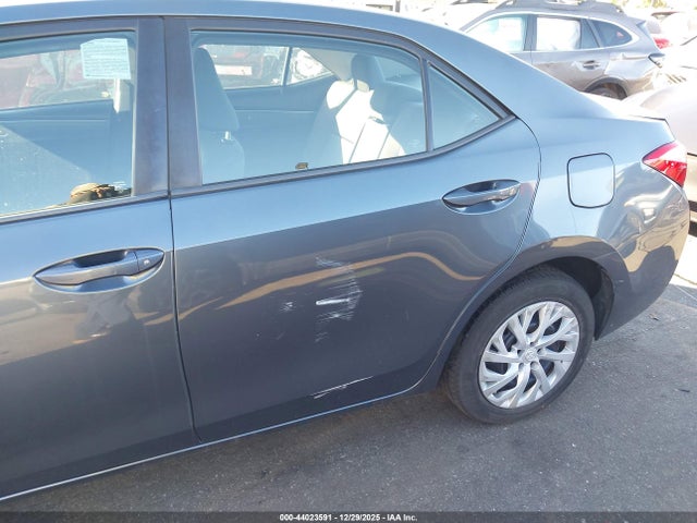 Aukcja sprzedaży 2017 Toyota Corolla Le, vin: 5YFBURHE4HP659010, numer aukcji: 44023591