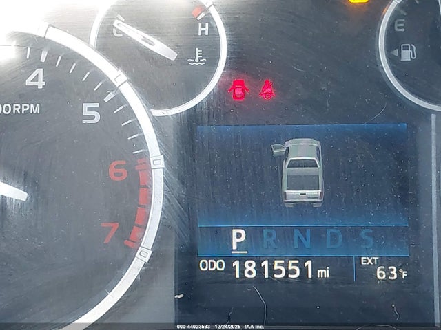 5TFDY5F16GX576491 Toyota Tundra Sr5 5.7l V8