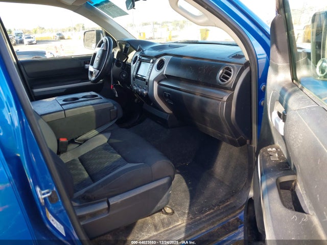 5TFDY5F16GX576491 Toyota Tundra Sr5 5.7l V8