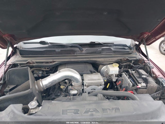 44023606 :رقم المزاد ، 1C6RREKT5LN232951 vin ، 2020 Ram 1500 Laramie Longhorn  4x2 5'7 Box مزاد بيع