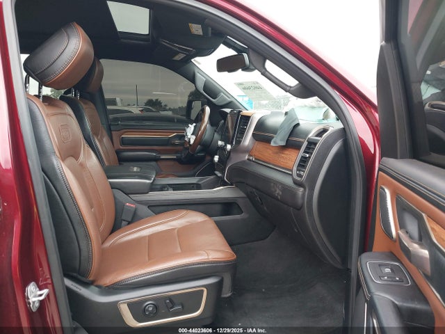 44023606 :رقم المزاد ، 1C6RREKT5LN232951 vin ، 2020 Ram 1500 Laramie Longhorn  4x2 5'7 Box مزاد بيع