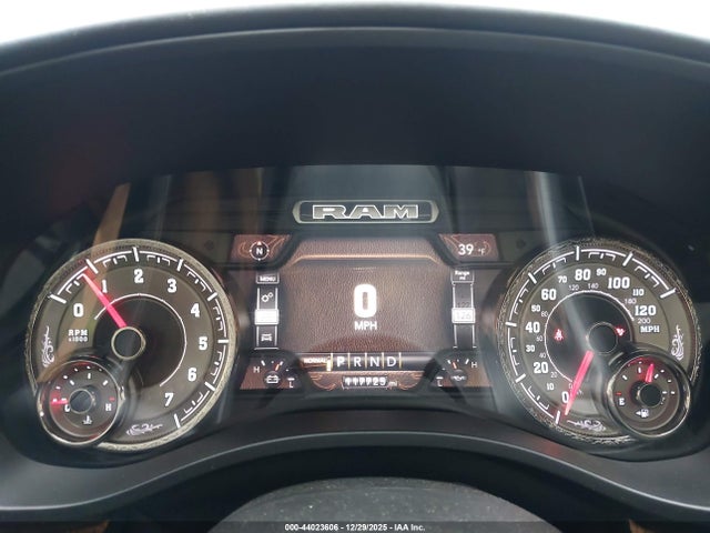 44023606 :رقم المزاد ، 1C6RREKT5LN232951 vin ، 2020 Ram 1500 Laramie Longhorn  4x2 5'7 Box مزاد بيع