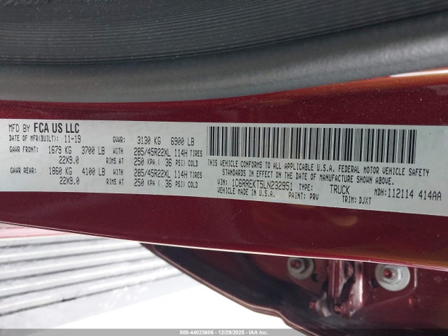 44023606 :رقم المزاد ، 1C6RREKT5LN232951 vin ، 2020 Ram 1500 Laramie Longhorn  4x2 5'7 Box مزاد بيع