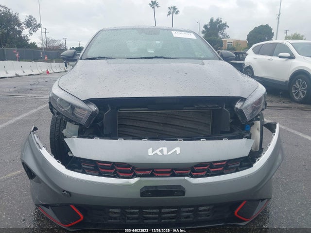3KPF54AD8PE622481 KIA Forte Gt-line