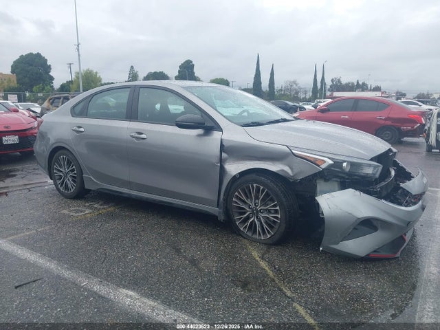 3KPF54AD8PE622481 KIA Forte Gt-line