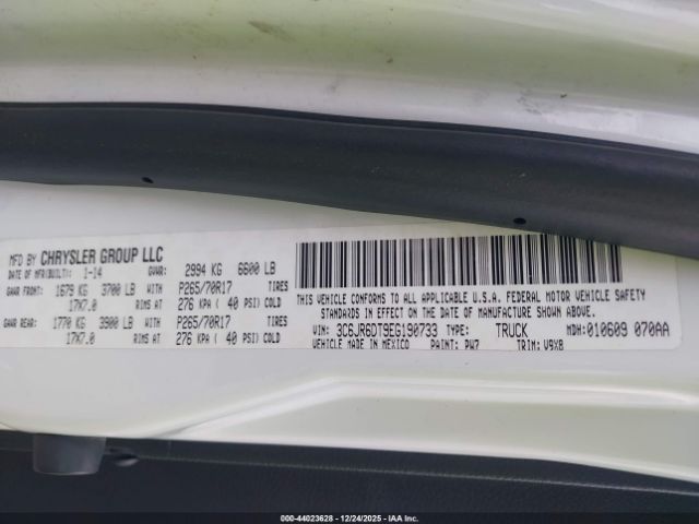 2014 RAM 1500 3C6JR6DT9EG190733 Photo 8