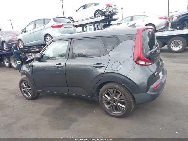 KNDJ23AU8M7791943 KIA SOUL S