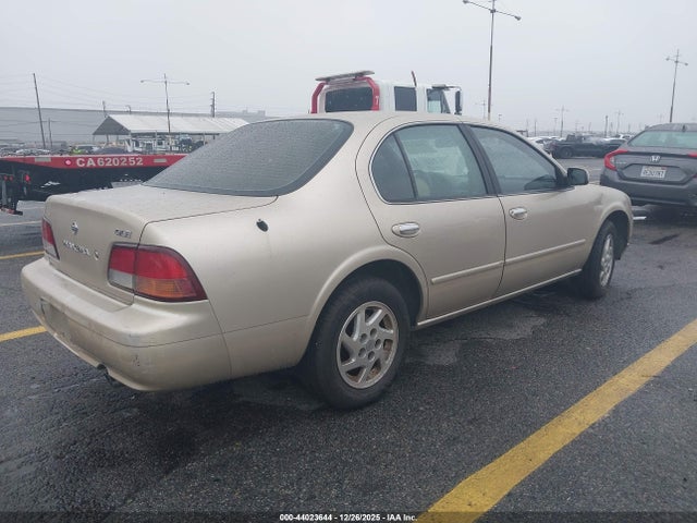 1997 NISSAN MAXIMA JN1CA21D9VM507912 Photo 3