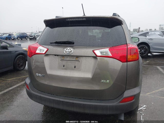 Toyota Rav4 Xle 2014 JTMWFREV5ED040401 Image 16