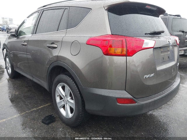 Toyota Rav4 Xle 2014 JTMWFREV5ED040401 Image 3