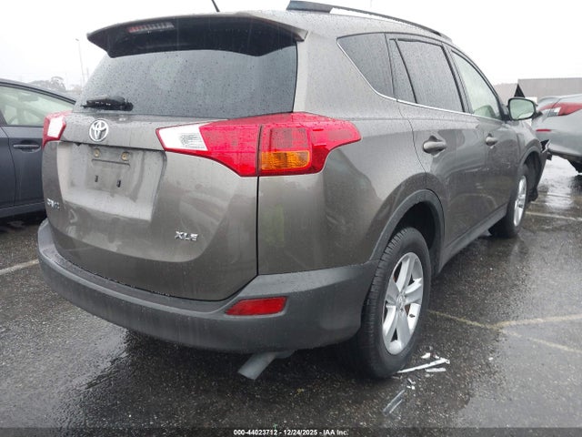 Toyota Rav4 Xle 2014 JTMWFREV5ED040401 Image 4