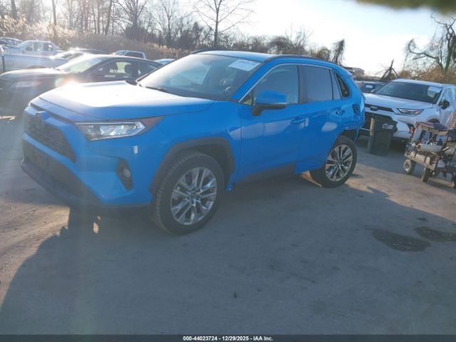 2019 TOYOTA RAV4 2T3A1RFV4KW050195 Photo 1