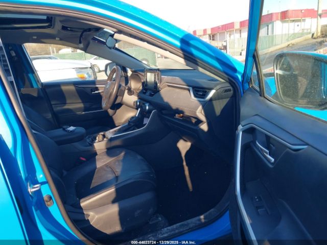 2019 TOYOTA RAV4 2T3A1RFV4KW050195 Photo 4