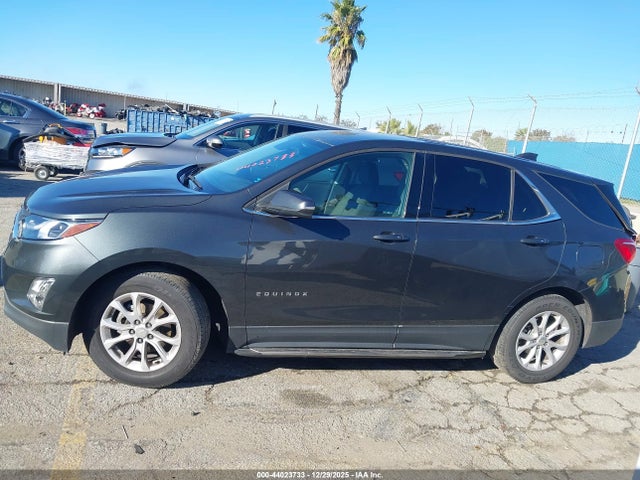 Chevrolet EQUINOX LT 2018 3GNAXJEV8JS590850 Image 14