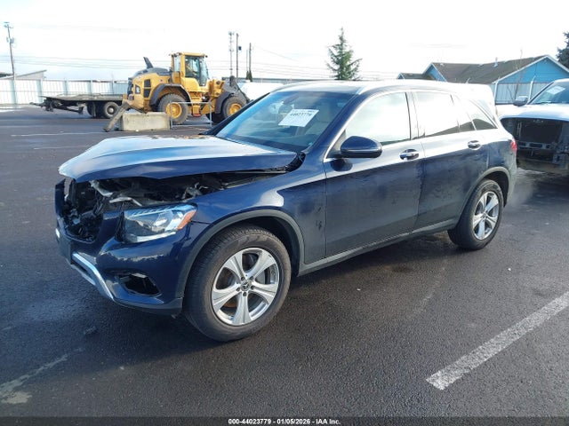 WDC0G4KB8HF258884 Mercedes-Benz Glc 300 4matic