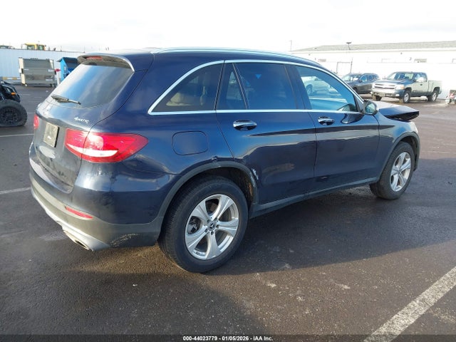 WDC0G4KB8HF258884 Mercedes-Benz Glc 300 4matic