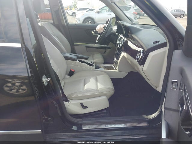 WDCGG5HB4EG225687 Mercedes-Benz GLK 350